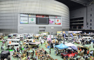 クルマと遊びを融合した新しいイベント「アソモビ2021」が埼玉スーパーアリーナで開催