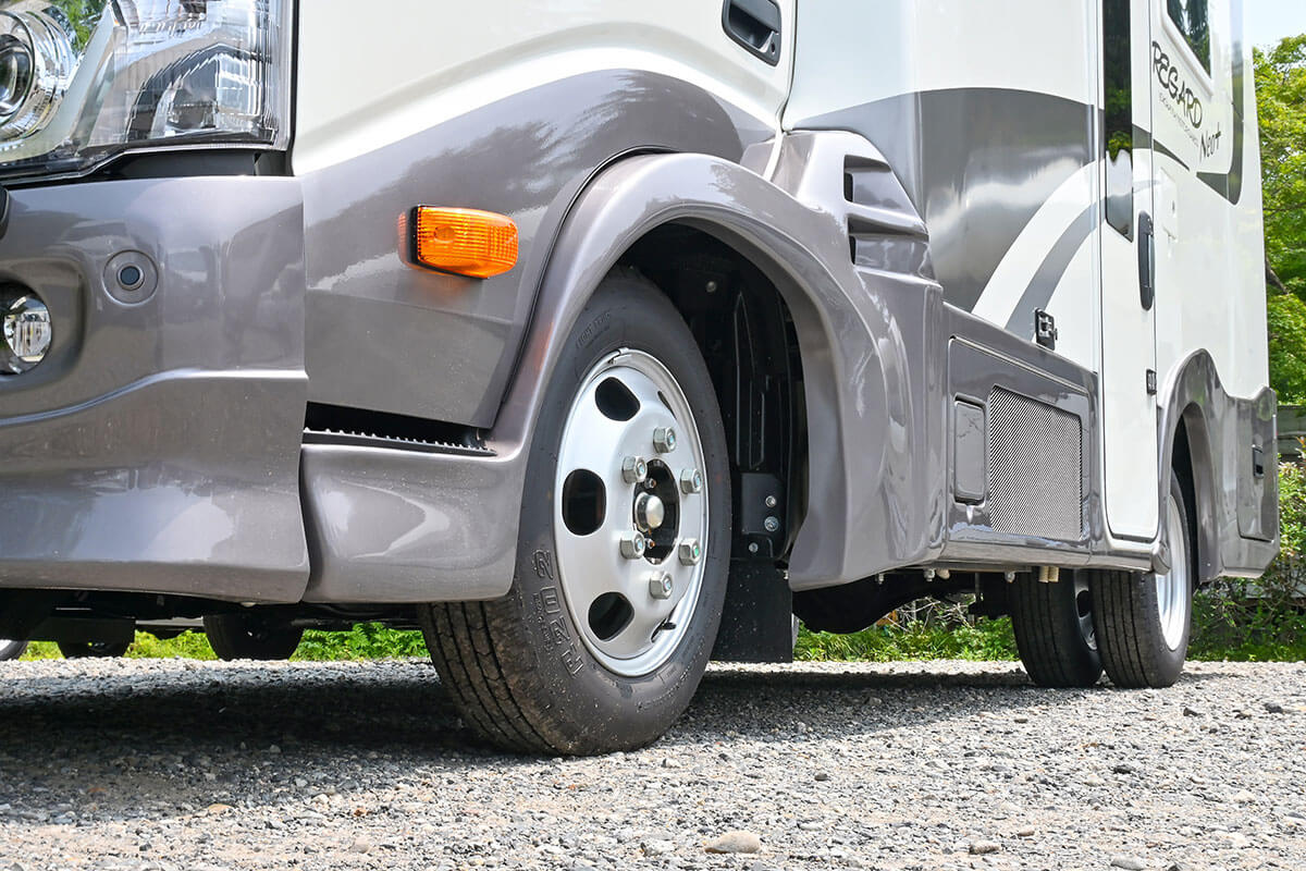 レガードのスペアタイヤ