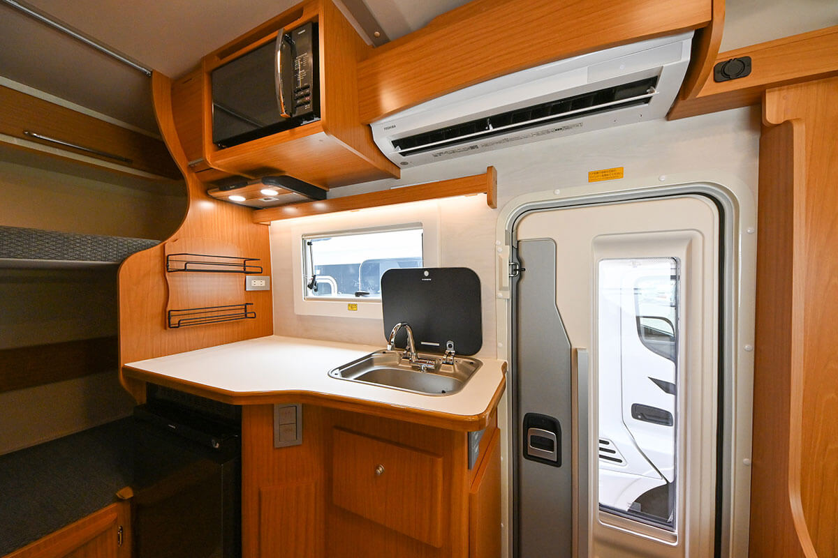 レガード ネオプラスのキッチン