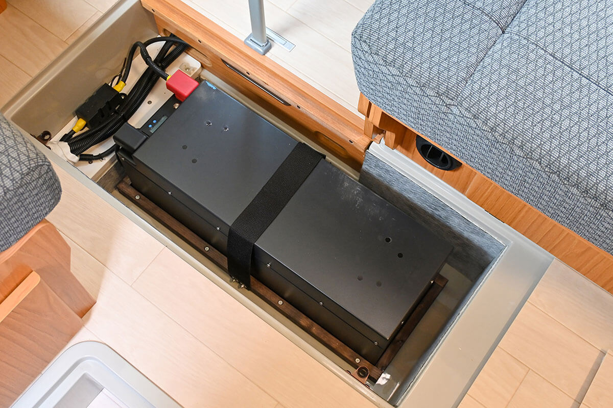 リチウムイオンバッテリー