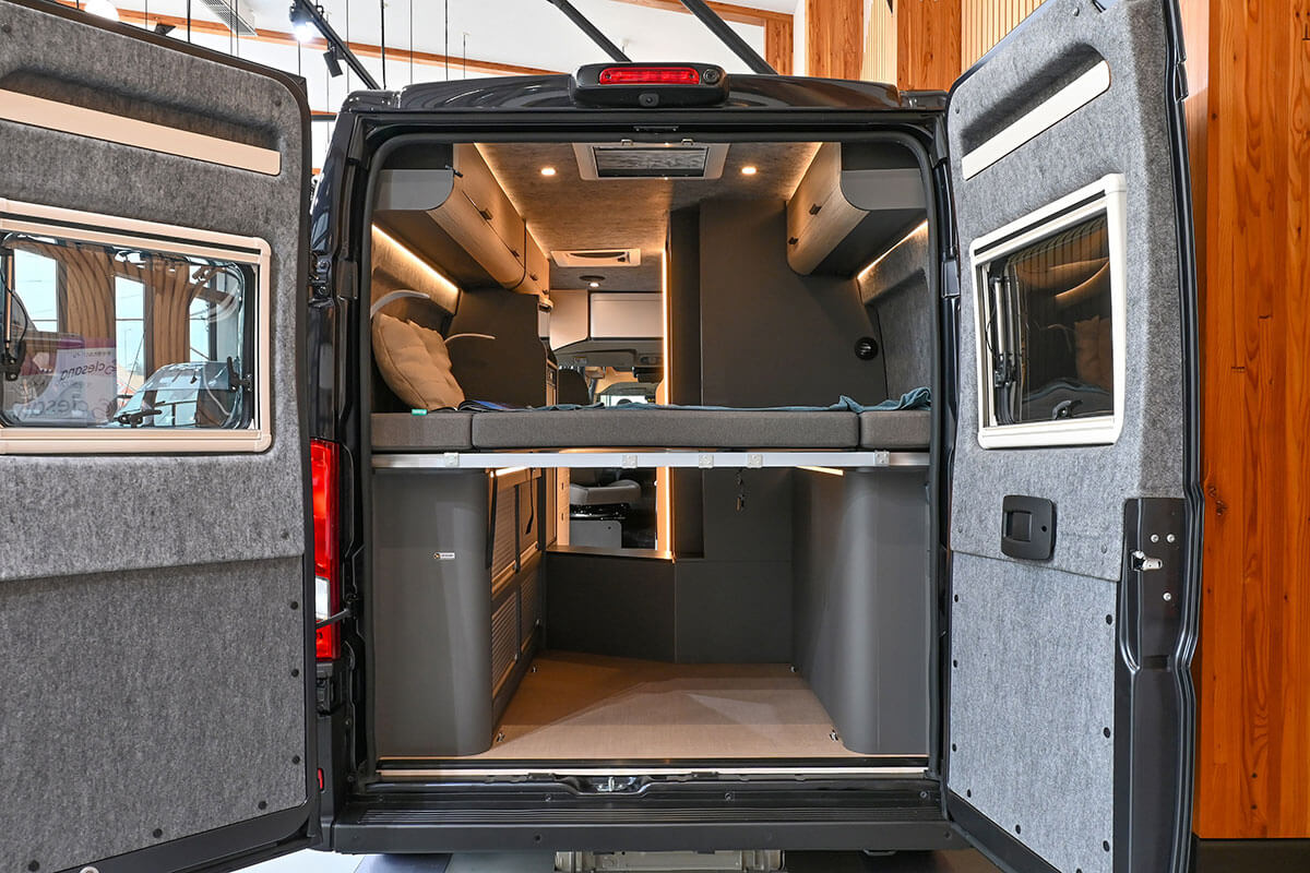 DA VINCI アニバーサリーモデルのリア