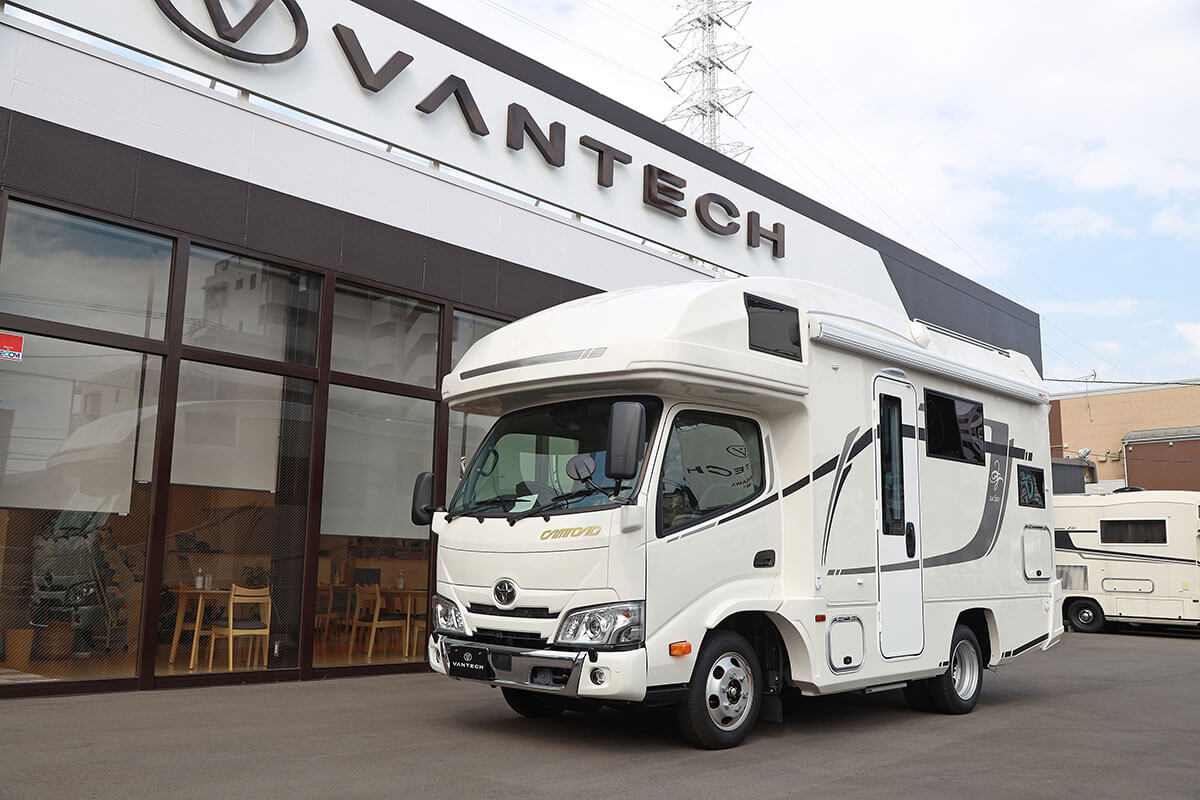 バンテック店舗の表