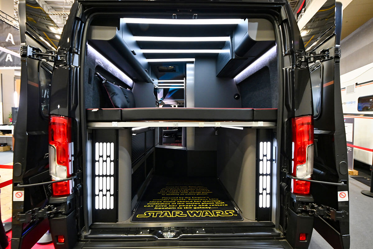 STAR WARS EDITIONのリア