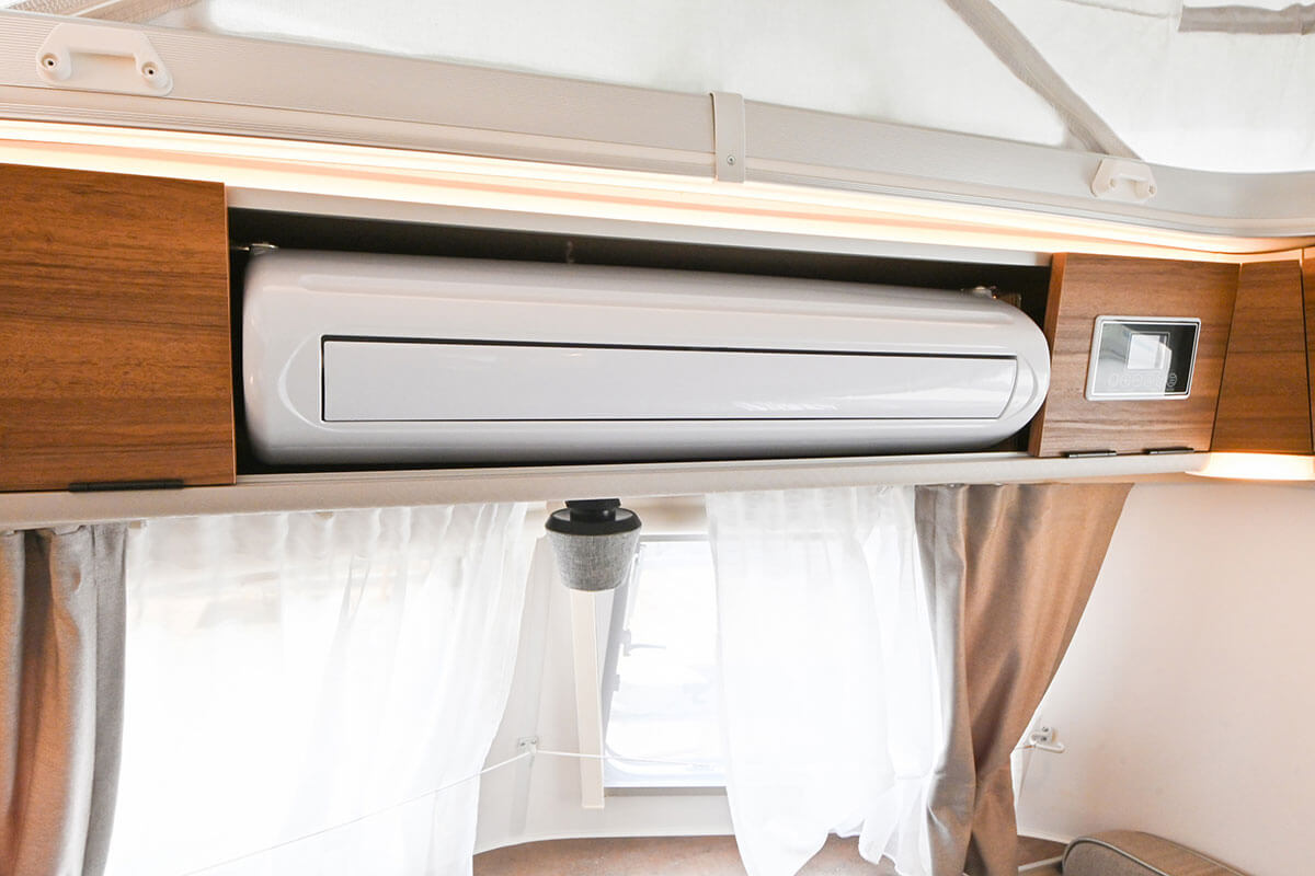 「住宅×キャンピングカー」キャンピングカーのエアコン