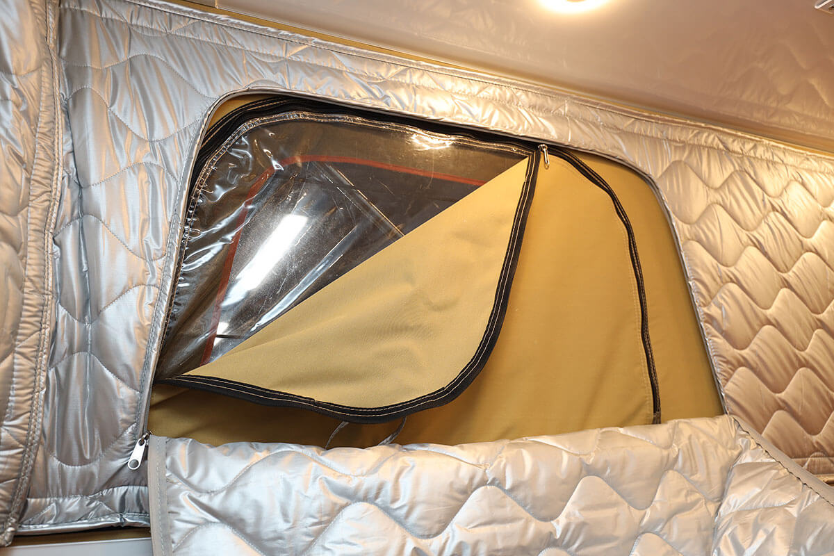 ミニポップフライヤーの窓