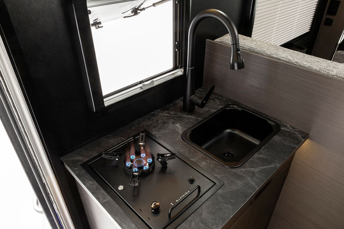 DN-75のキッチン