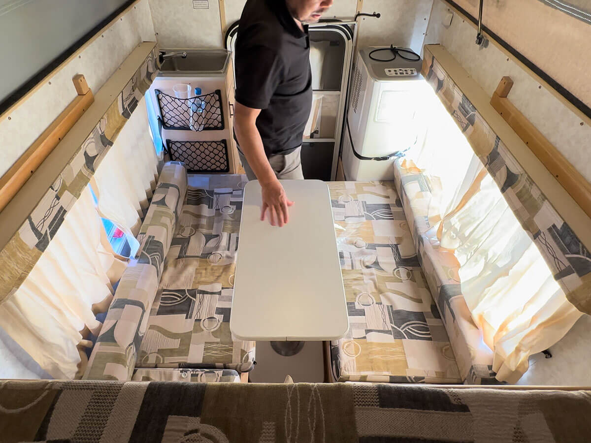 Beeの車内レイアウト