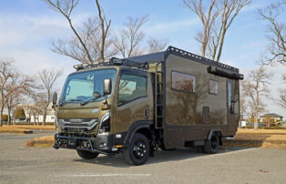 【JCCS2026初登場！】ビーカム・ワイドキャブをベースにしたNTBの最新ハイエンドキャブコン「ジオローム」