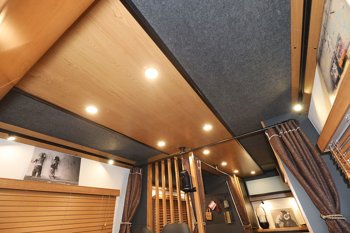 GeoRoam(ジオローム)のライト