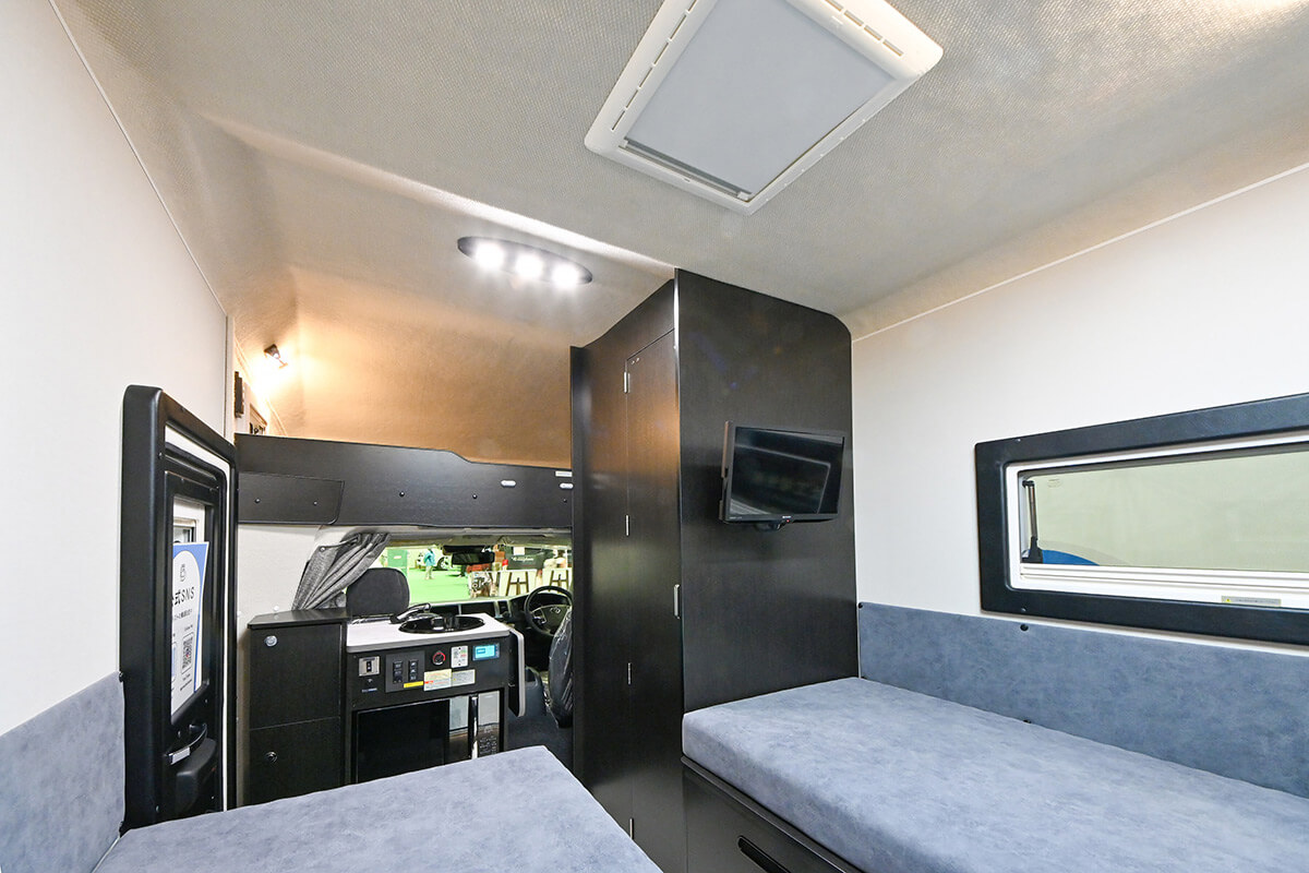 C-LHのフロント側