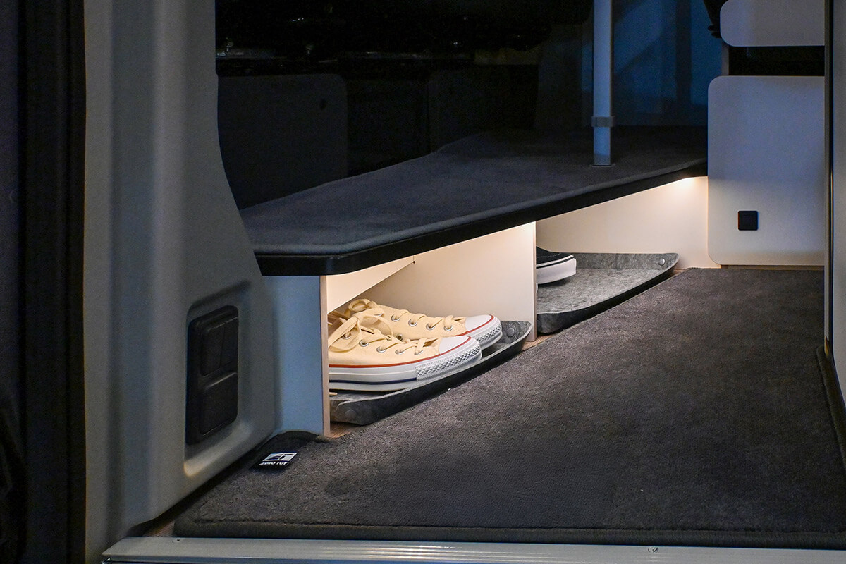 ダヴィンチのエントランスの収納スペース