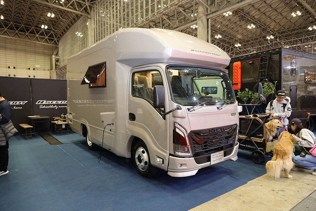 トラヴィオモデル