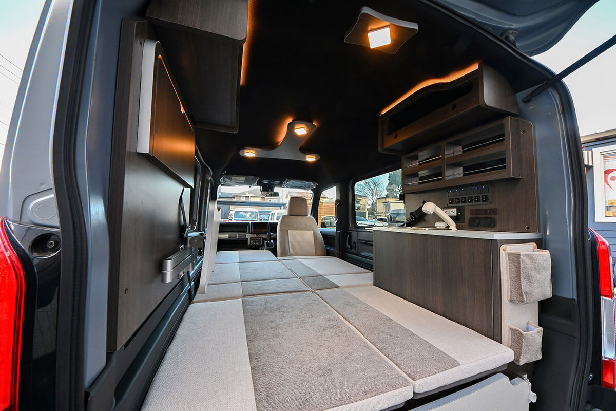 ピッコロスマイルのフルフラットベッド