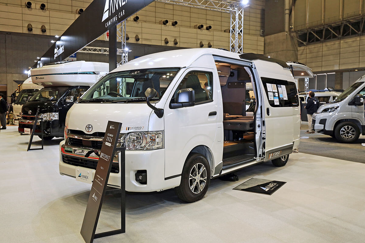 アネックス・リコルソシリーズからスーパーロングベースの優雅な2人旅仕様が新登場!