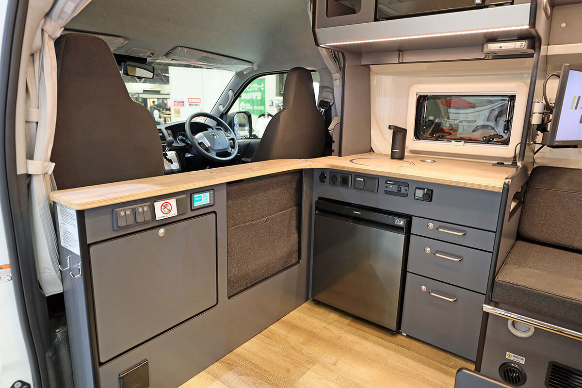 リコルソ7のキッチンカウンター