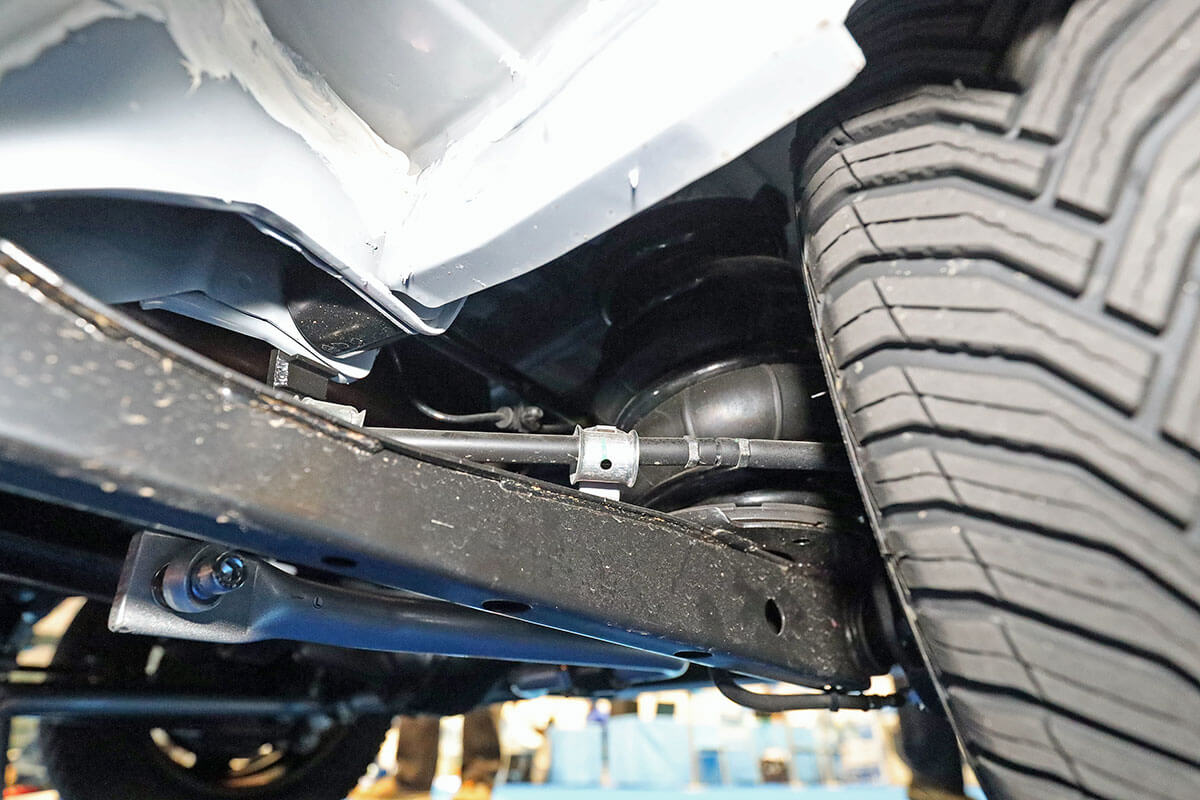 レジストロアウルの足回り2