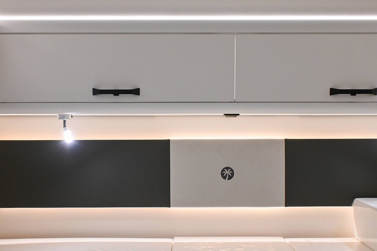 サンライトの「T68 アドベンチャーエディション」の収納スペース