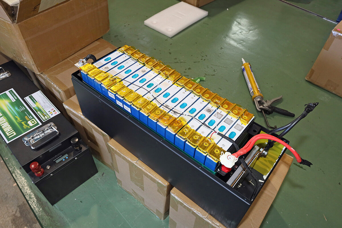 リン酸鉄リチウムバッテリーの構造