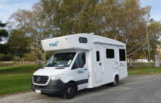 キャンピングカーオーナーもレンタルキャンピングカーに乗ってみよう！